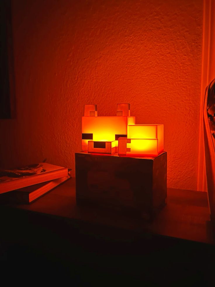 Blocky Fox Desk Lamp