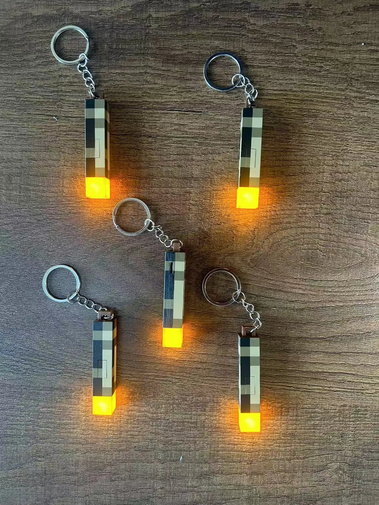 Diamond Sword LED Lamp
